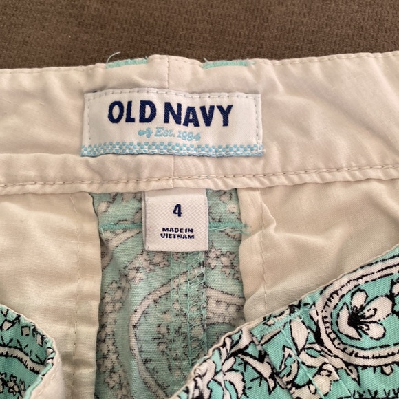 Old Navy size 4 shorts set - Picture 7 of 7